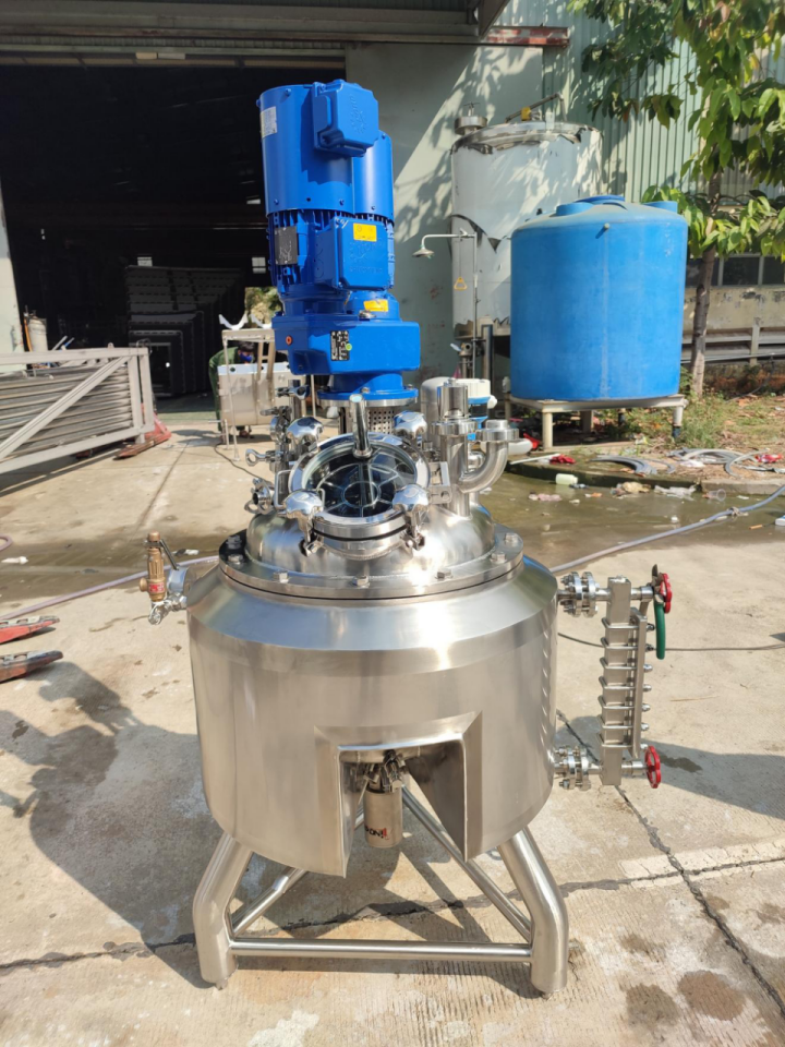 Hoàng Tâm - Lắp đặt MOBILE HIGH-SHEAR MIXER TANK 650L & LAB DOUBLE HIGH-SHEAR MIXER TANK 70L cho dự án  PHARMACEUTICAL LAB của đối tác SANOFI VIET NAM 12/2021
