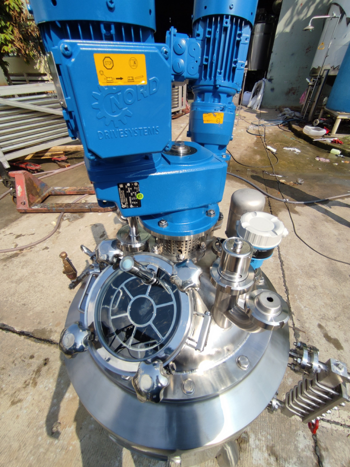 Hoàng Tâm - Lắp đặt MOBILE HIGH-SHEAR MIXER TANK 650L & LAB DOUBLE HIGH-SHEAR MIXER TANK 70L cho dự án  PHARMACEUTICAL LAB của đối tác SANOFI VIET NAM 12/2021