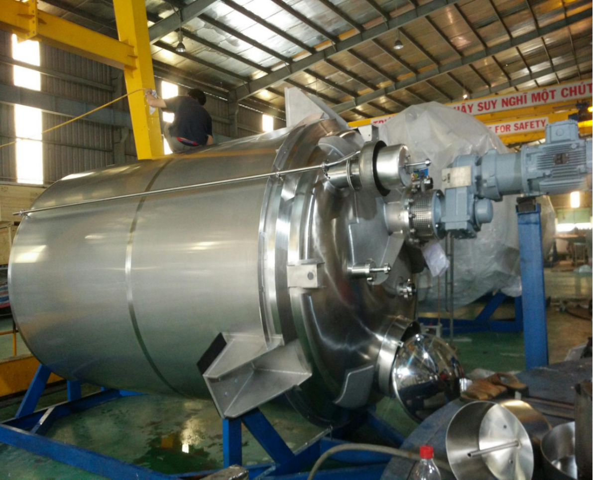 Hoàng Tâm - Lắp đặt BLENDING TANKS IN PROCESS cho dự án COCA-COLA SINGAPORE của đối tác GEA PROCESS ENGINEERING 12/2019