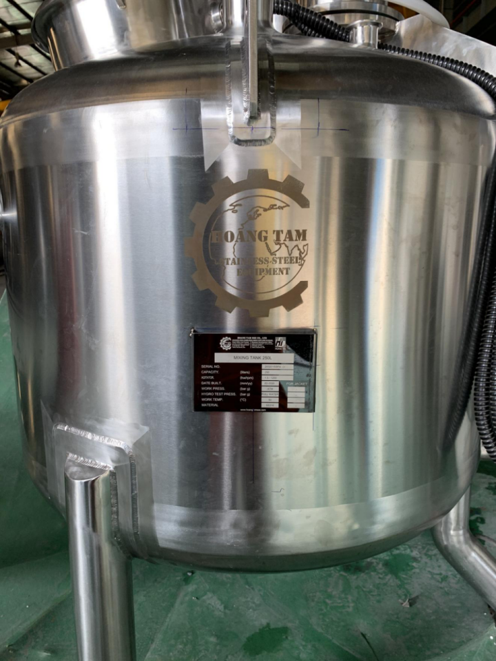 Hoàng Tâm - Lắp đặt MOBILE MIXING TANK cho dự án QUY TRÌNH SẢN XUẤT DƯỢC PHẨM của đối tác SANOFI VIET NAM 03/2020