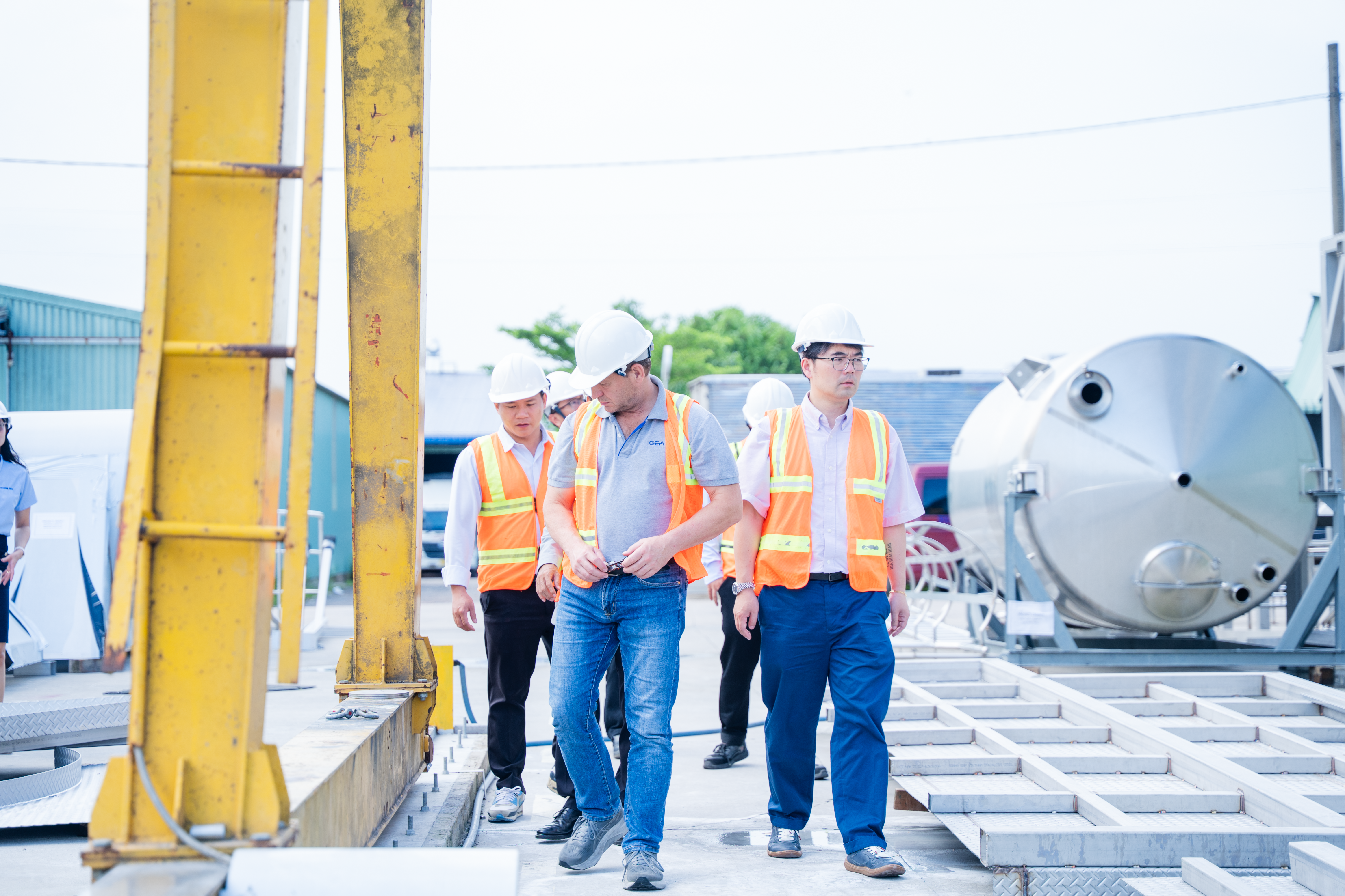 Custom FRP Composite Tank Fabrication Services at HOANG TAM